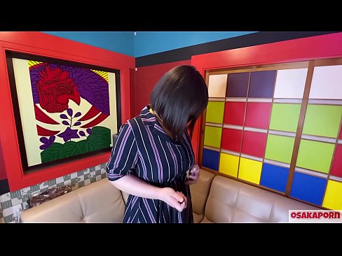 ❤️ Keçika japonî ya bi çîtikên mezin bi lîstokên seksê masturbasyonê dike û orgazmê dike. Ew di hevpeyivînekê de behsa serpêhatiya xwe ya gêj dike. Pîskên mezin û pisîkên porî bi dengekî bilind nalîn. Osakaporn ❤ Pornoya hişk li ku.pornplaybb.ru